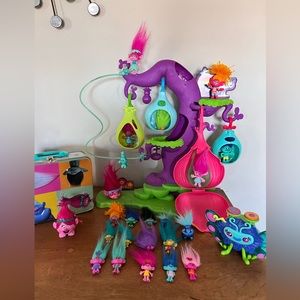 Trolls Dreamworks Treehouse